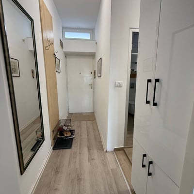 Location d’un studio lumineux, 34 m², centre de la vieille ville, Belgrade, Serbie